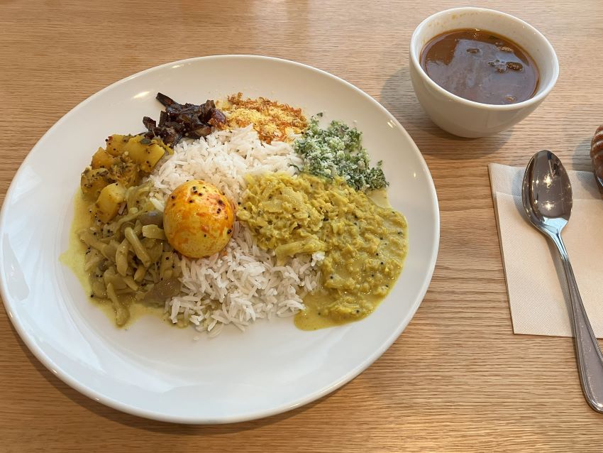 クルンドゥのライス&カリー