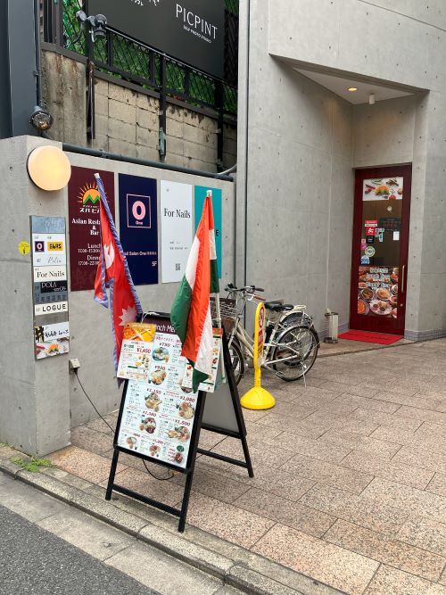 京都でダルバートを食べられるスバビハニ仏光寺店の外観