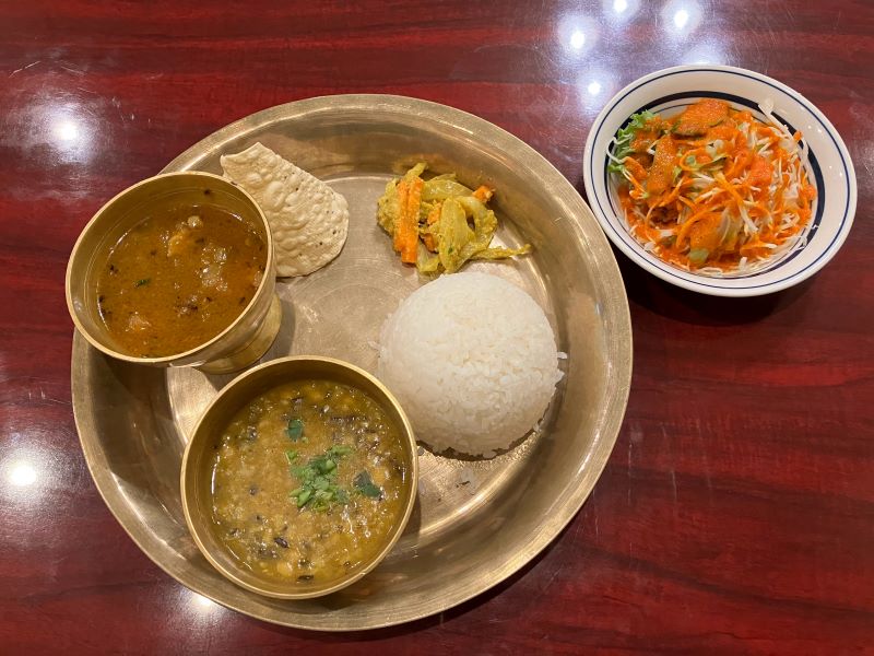 京都 スバビハニ仏光寺店のダルバート